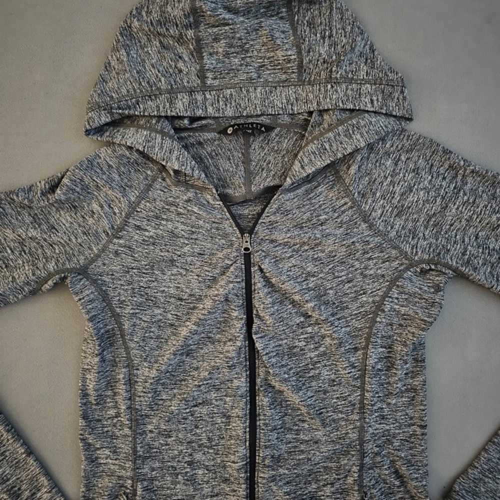 Athleta Mt Jacket Excellent Condition - image 2
